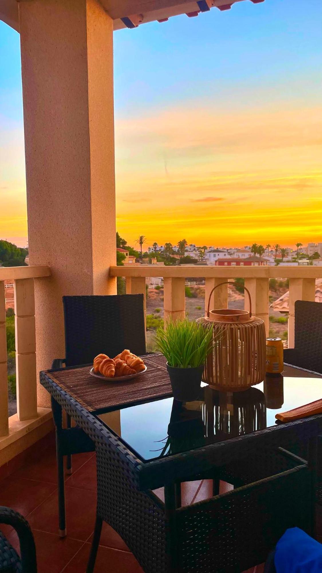 Casa Andres. Two Bed Penthouse Pool & Terrace Apartment Alicante Exterior photo