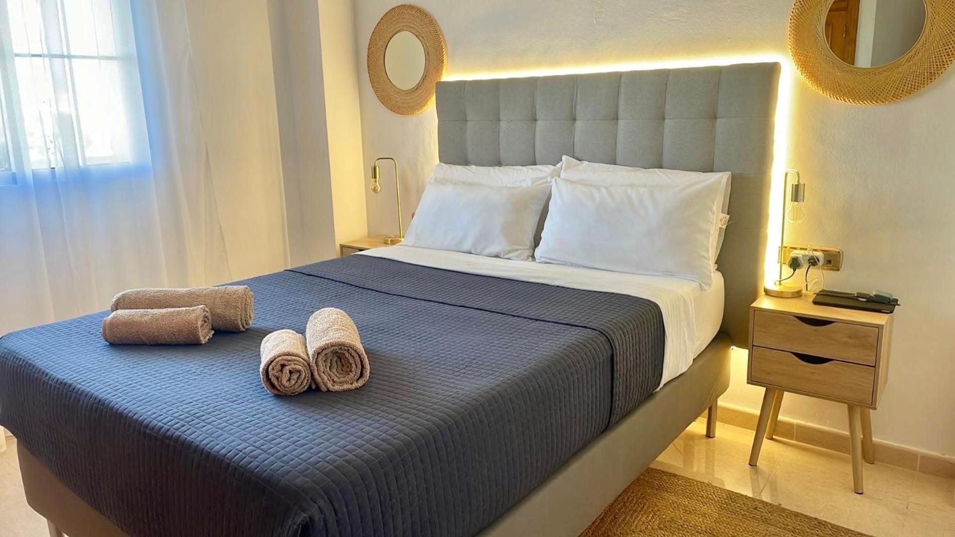 Casa Andres. Two Bed Penthouse Pool & Terrace Apartment Alicante Exterior photo